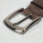 boucle en métal brossé