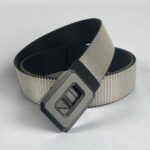look moderne avec ceinture élastique